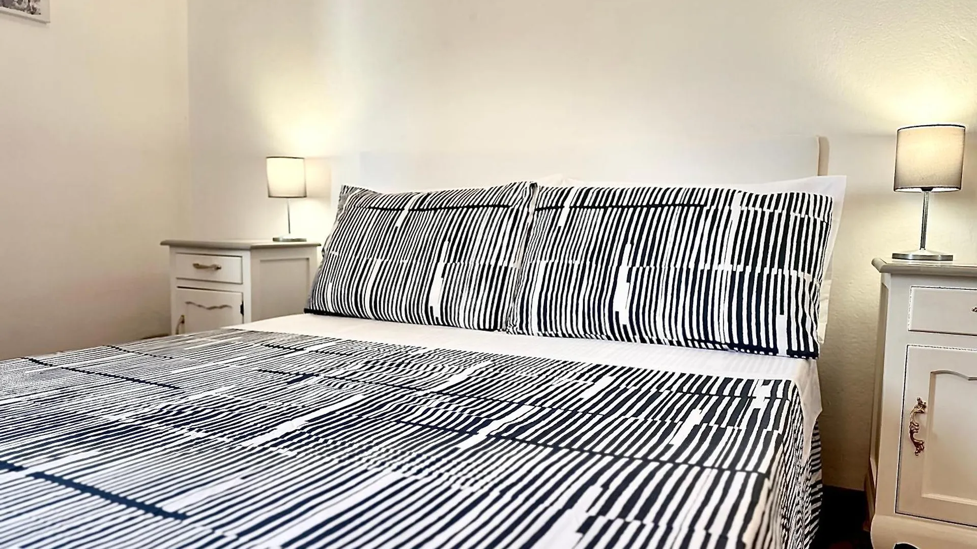 Bologna Centrale Elegant Rooms Guest house